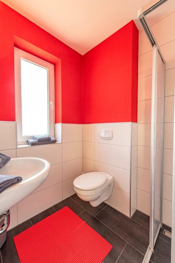 Villa Mia Nr 1 Mit Terrasse Eg 1 Raum Wohnung غورين المظهر الخارجي الصورة